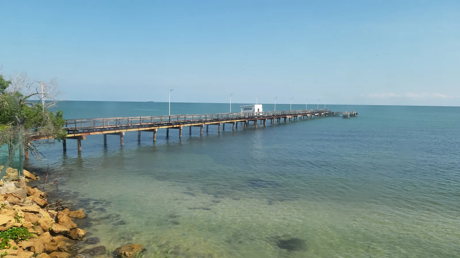 Muelle sobre el mar en Coveñas